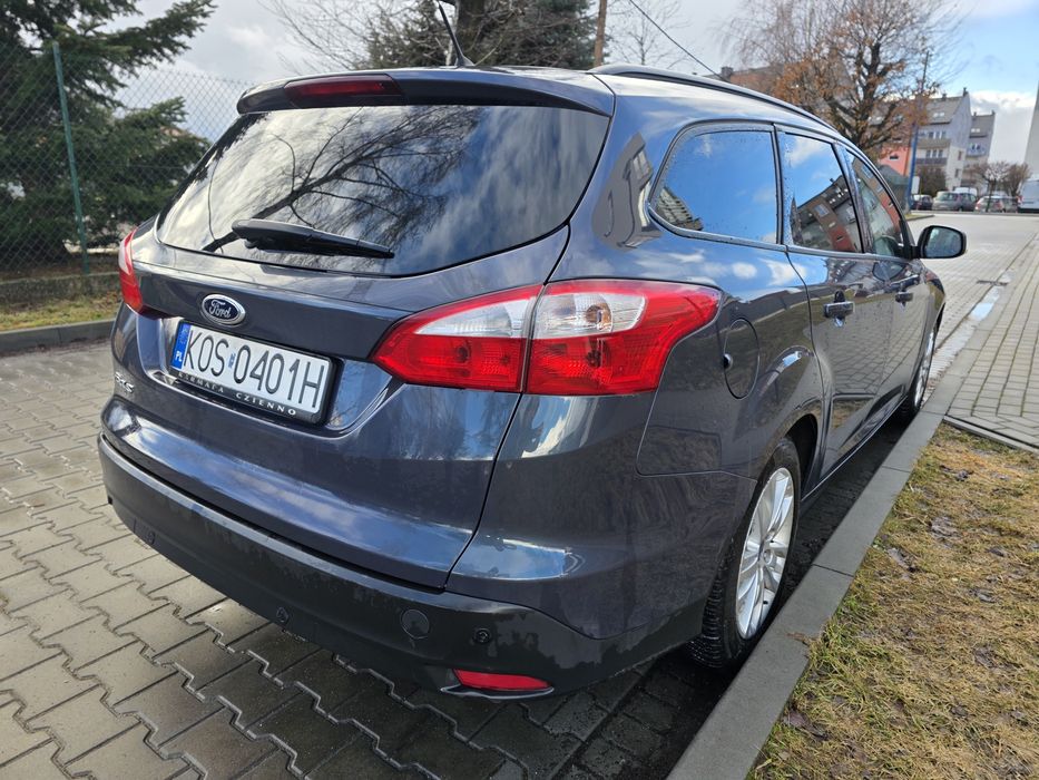 Ford focus mk3 1.6 125km LPG sam parkuje tempomat Grzana szyba