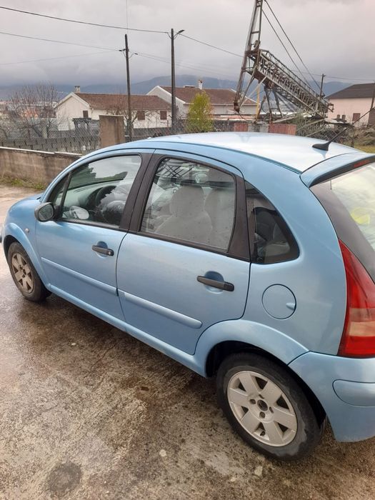 Vendo carro Citroen c3 2003 - Gasolina