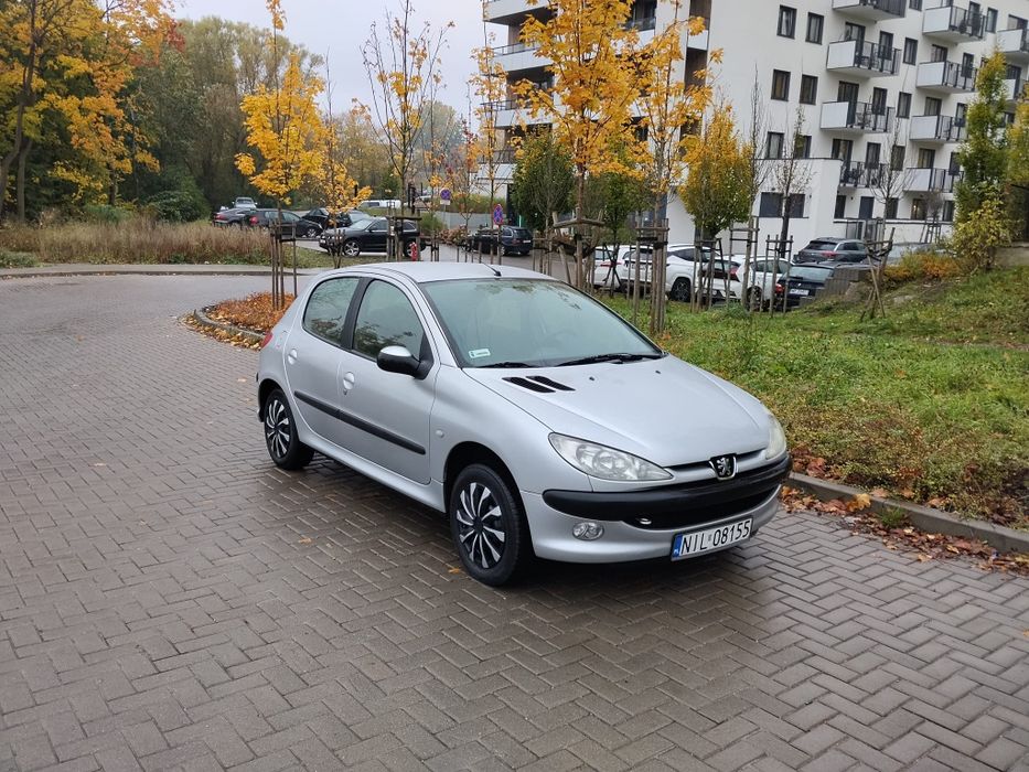 Peugeot 206