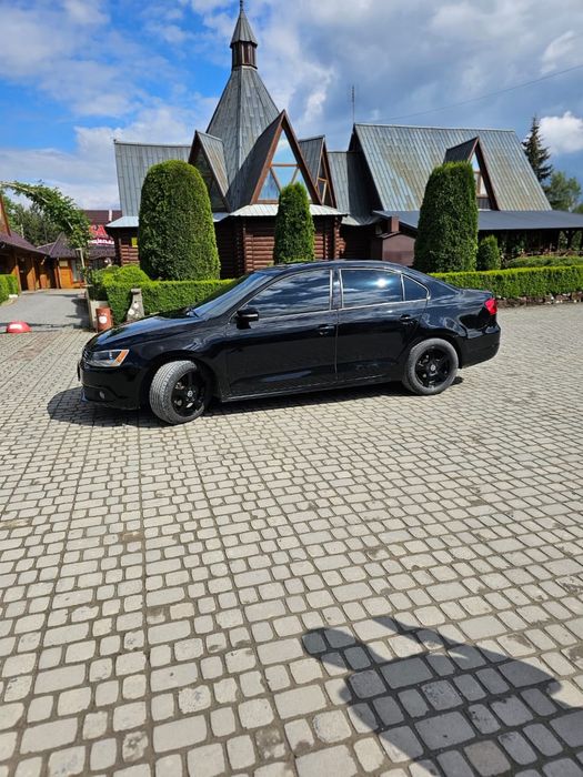 Продам VW Jetta.