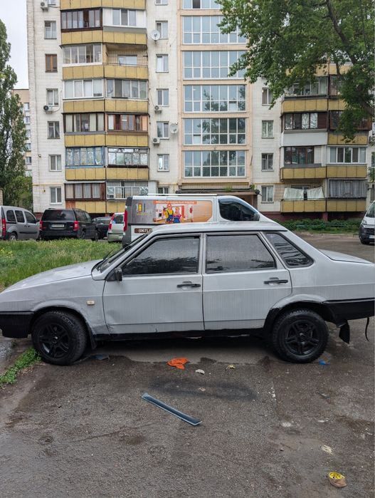 Продам ваз 21099