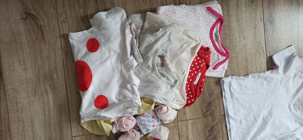 Duża paka ciuchów rozmiar 86