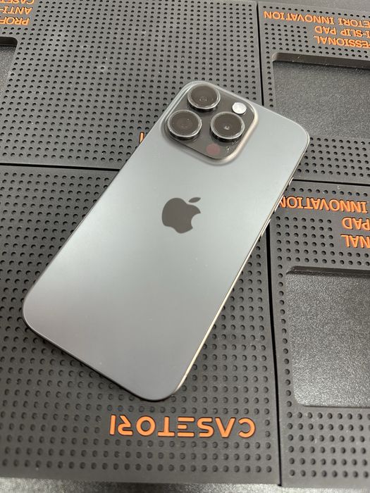 Айфон 15 Про 128/256/512/1Т IPhone 15 Pro Black Titanium