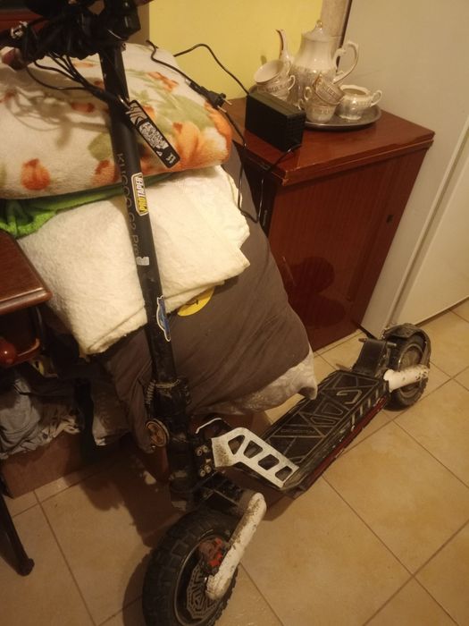 Kuggo g2 pro 2020 маятник стоїть по стоку