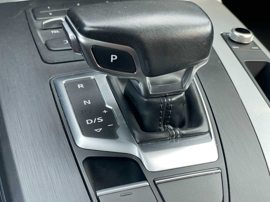 Audi Q5 2019 VIN WAUZZZFYXK2084489 фото оголошення 14 з 19