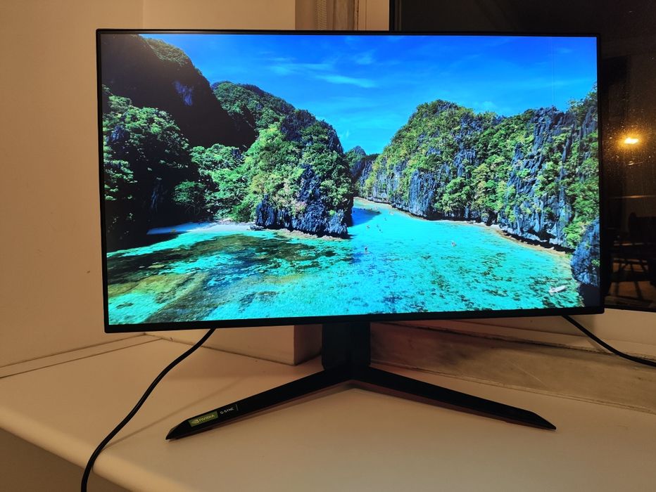 Monitor LG 27 4K 144Hz
