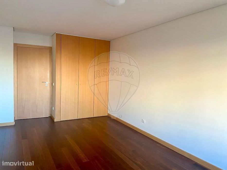 Apartamento T3 para arrendamento