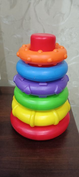 Піраміда playgro