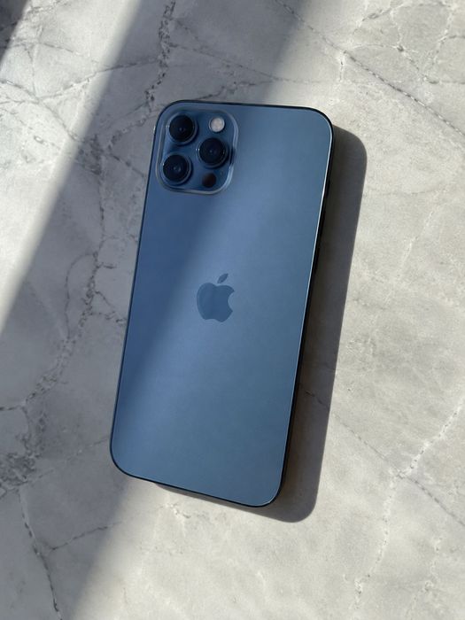 iPhone 12 Pro Max Azul C/garantia