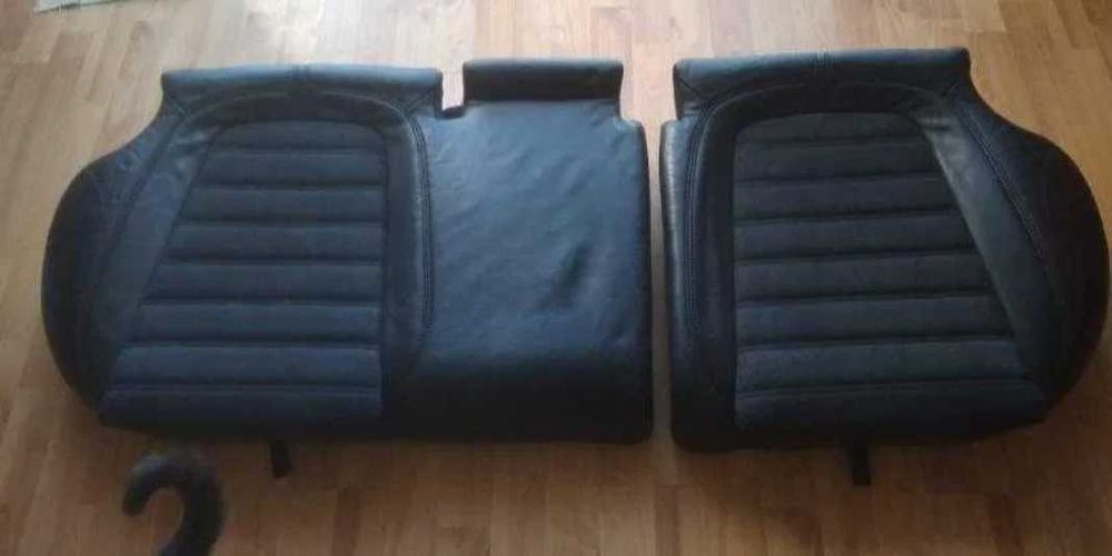 Заданий диван VW Passat, седан, 2009