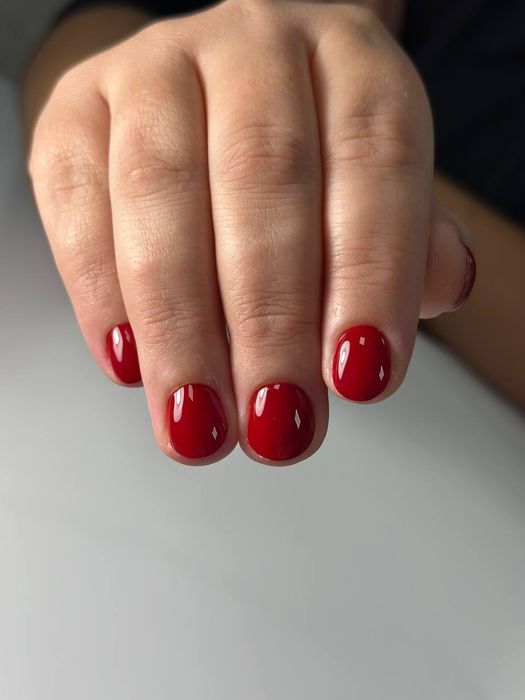 Майстер манікюра