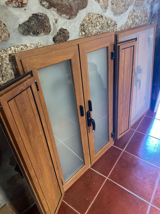 Janelas Alumínio Vidros Duplos