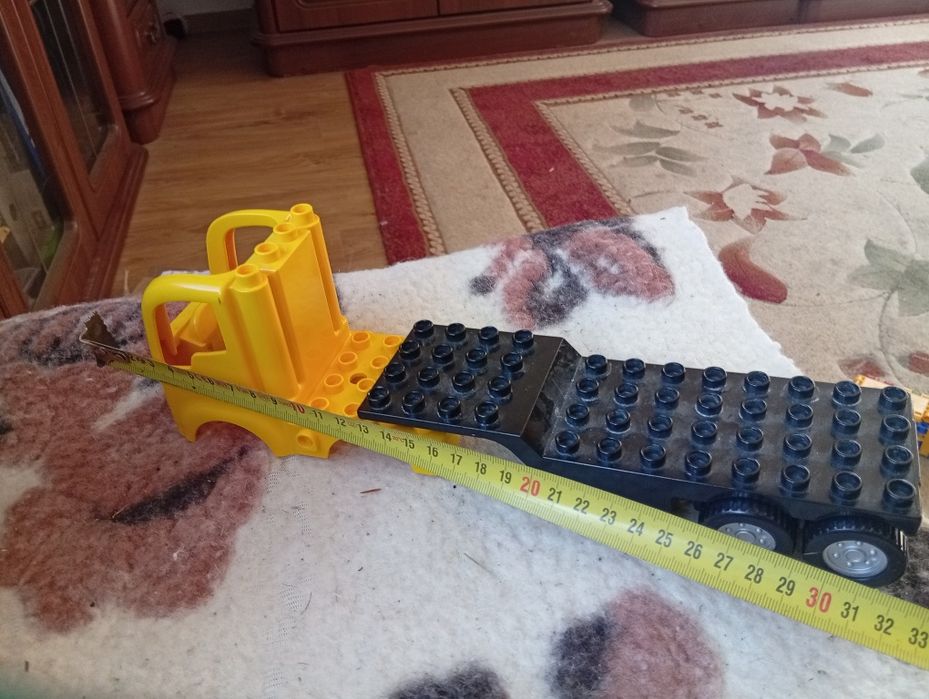 Elementy konstrukcyjne klocki LEGO auto ciężarowe