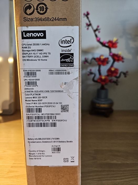 Laptop 2 w 1, Lenovo Z8350, 1.44 GHz