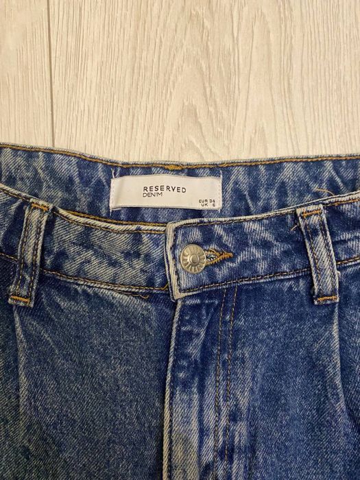 Джинси бренду Reserved