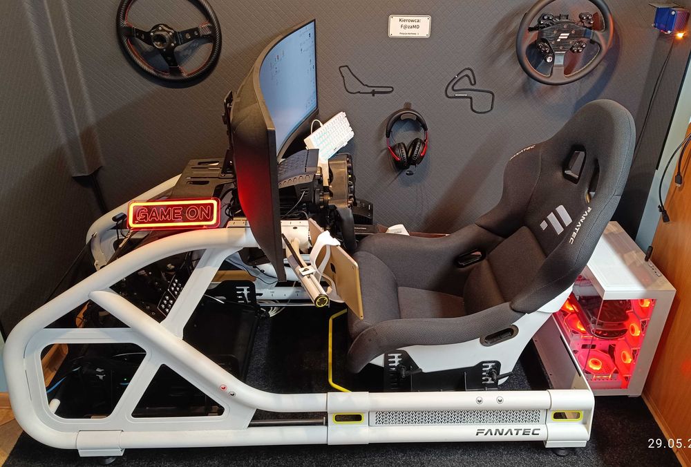 Bolid Fanatec DD+ 18Nm Zestaw z PC, Kokpit wyścigowy, simracing