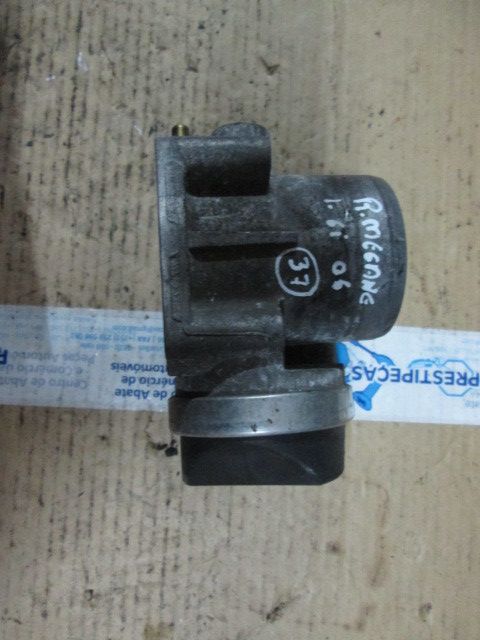 Corpo borboleta RENAULT Megane III (BZ0_)