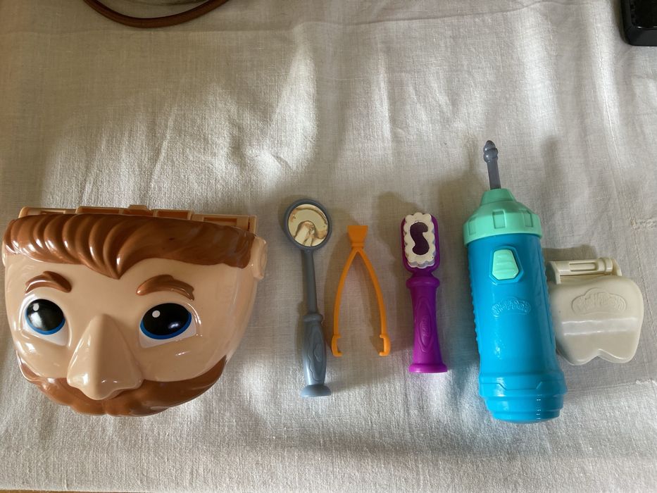 Dr. Dentes da Play-Doh