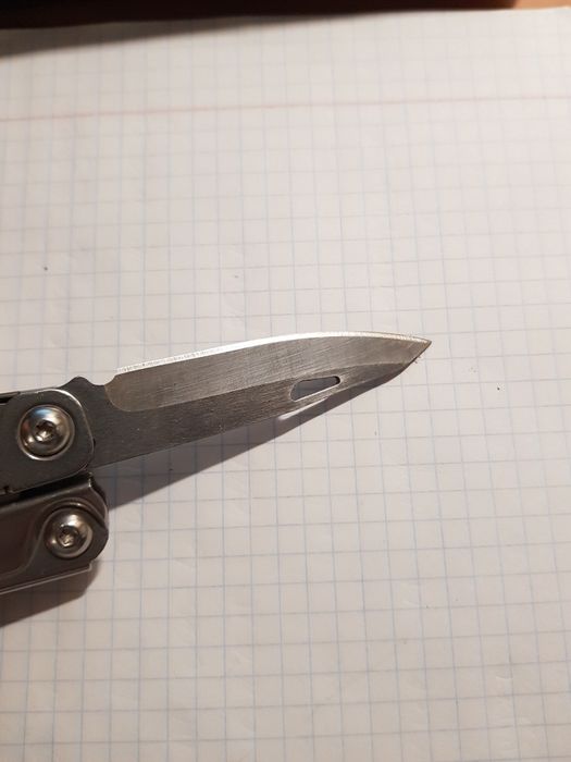 мультитул Leatherman Rev
