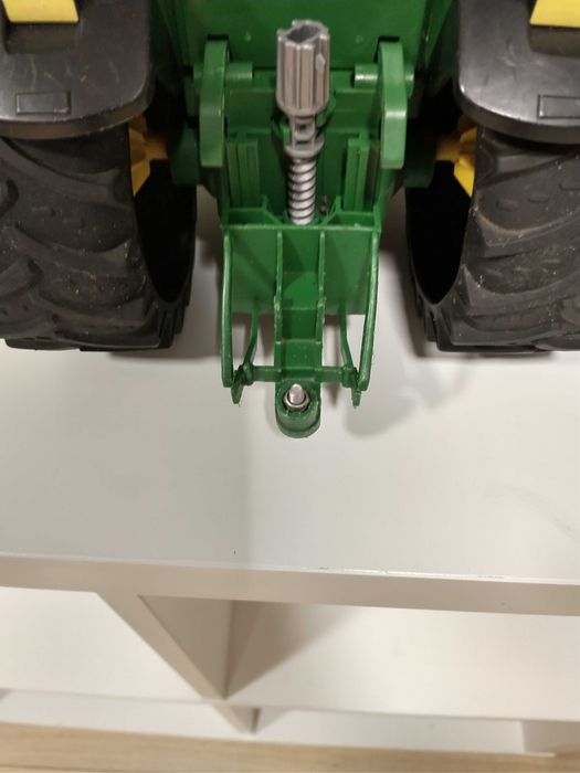 John Deere 7930 traktor / ciągnik Bruder