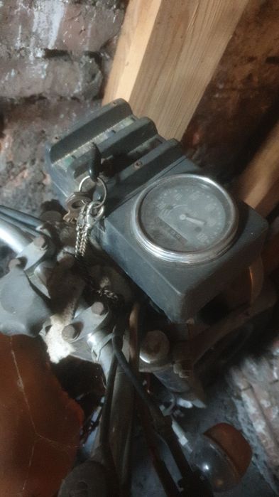 Планета 4 з документами