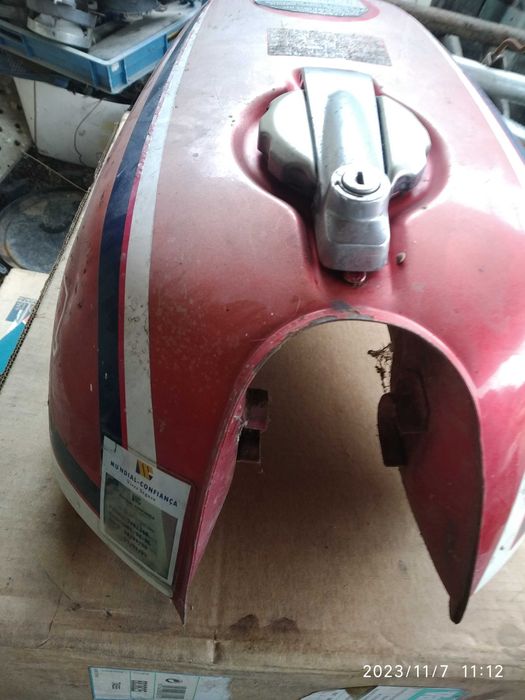 classica antiga Honda CB250N