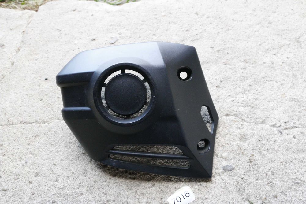 7016 Dolna osłona halogenu Prawa czarna Honda Goldwing GL 1800 |2018+