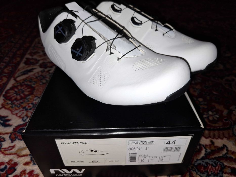Nowe buty szosowe Northwave Revolution Wide