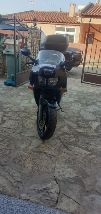 Vendo Moto Honda VFR 750 RC36