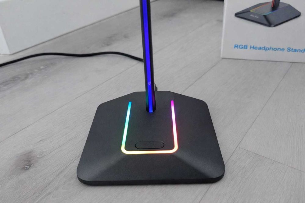 Підставка для ігрових навушників New Bee Z8 з RGB підсвічуванням Black