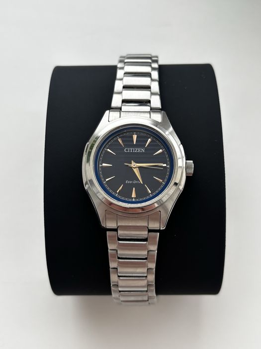 Годинник Citizen FE2110-81L