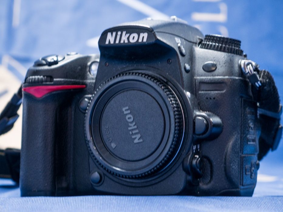 Mega Zestaw Foto NIKON D7000 + obiektywy + lampa + plecak
