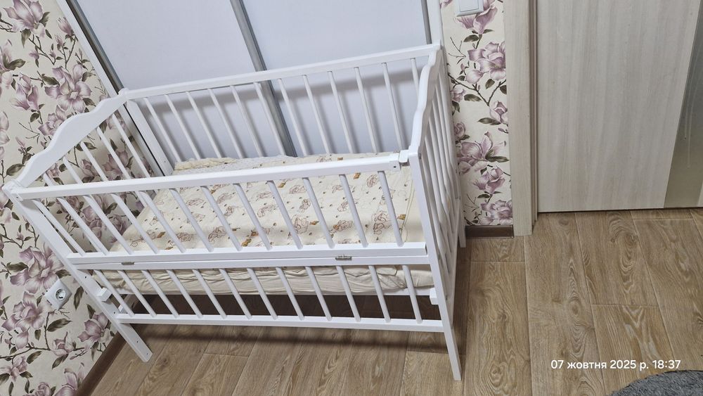 Дитяче ліжечко (колискову)