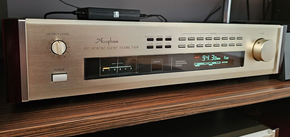 Accuphase tuner T-108 Vintage piękny pedantyczny stan po Serwisie