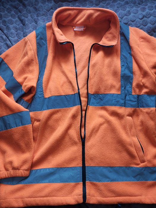 Bluza  polarowa.