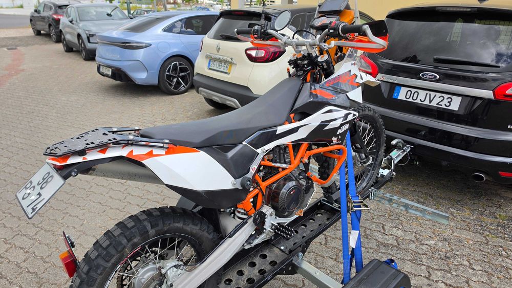 KTM 690 Enduro R