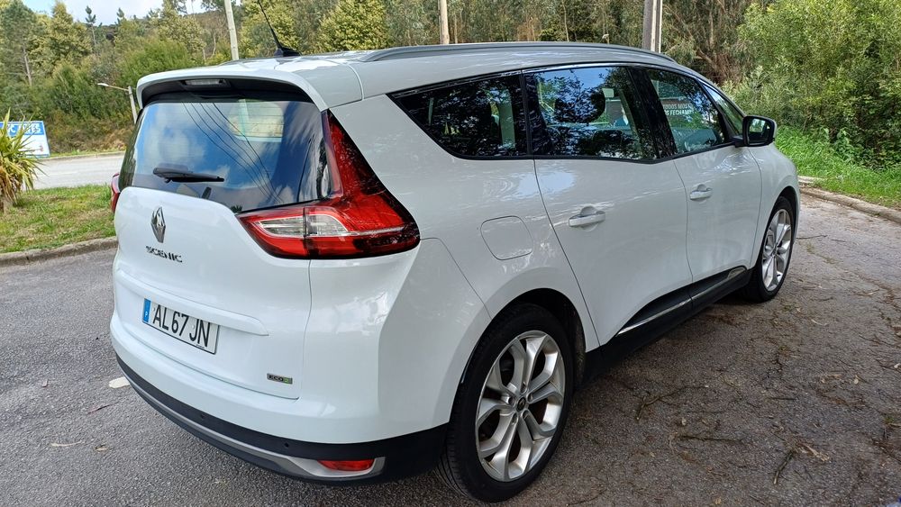 Renault Grand Scenic 1.5Dci 
7 LUGARES, CAIXA MANUAL ,110cv foto 4