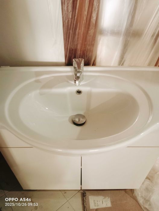 Conjunto lavatório e espelho WC