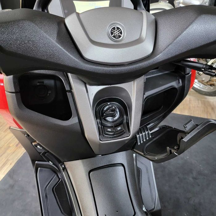 Yamaha N-max 125