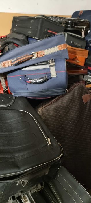 Чемодан 60 шт оптом