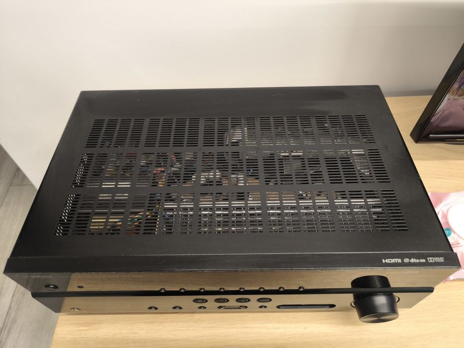 Amplituner Yamaha HTR-3066