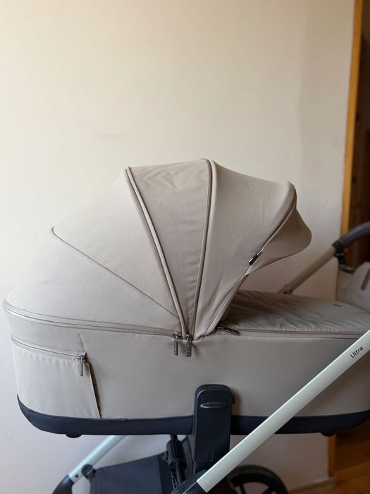 Gondola + Spacerówka Carrello Ultra 2w1