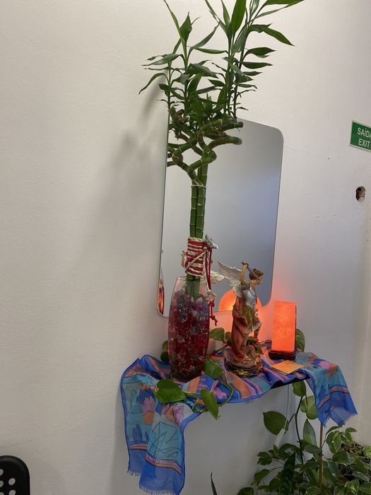 Espelho com parteleira