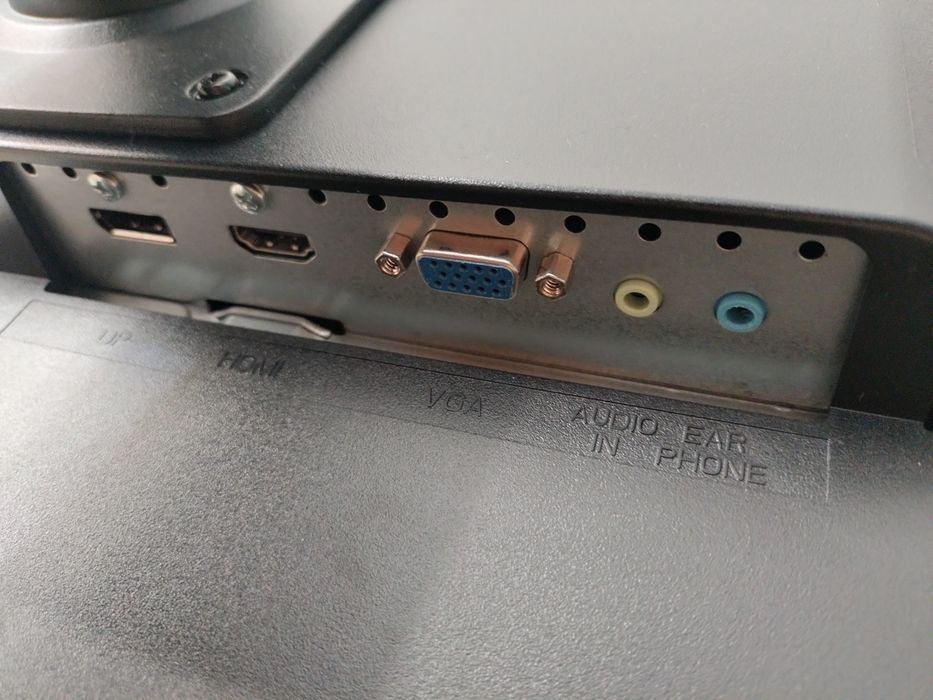 Monitor Terra 24 cale HDMI VGA
