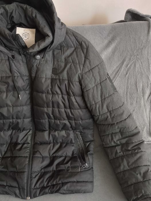 HOUSE. Kurtka zimowa.