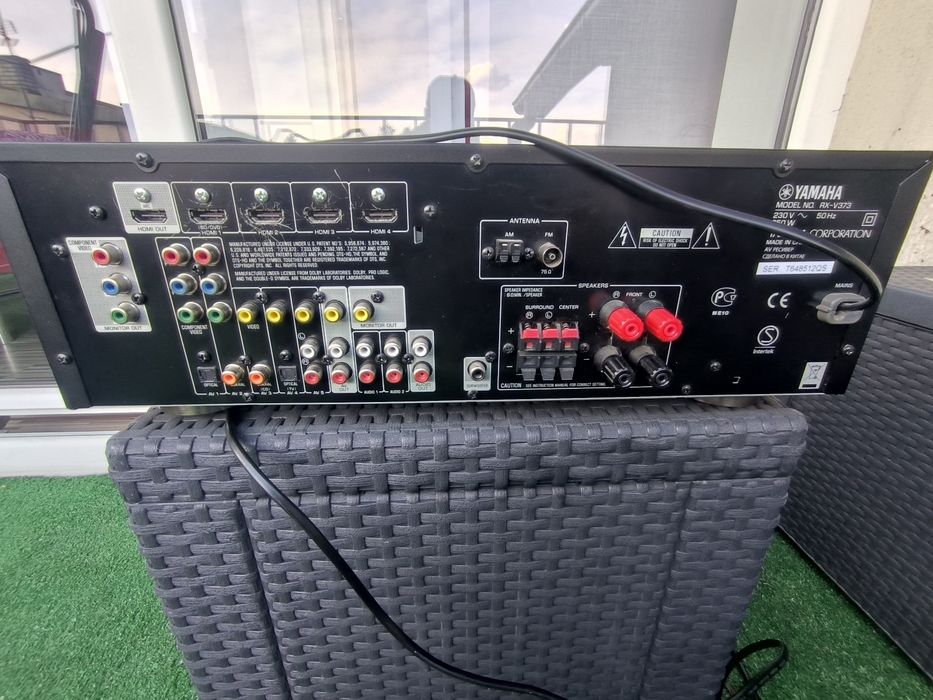Amplituner Yamaha RX-V373