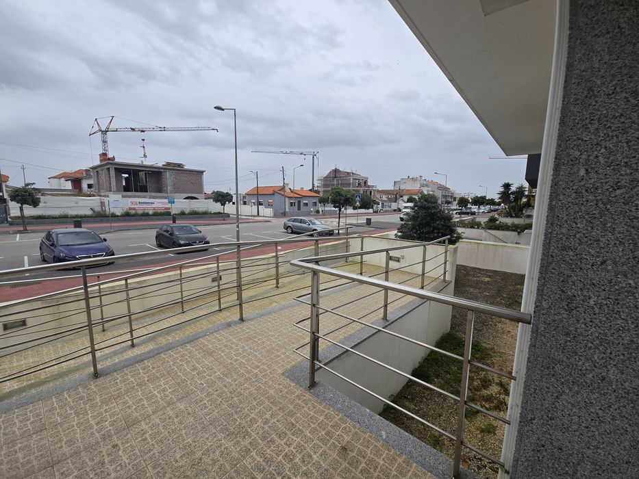 Vendo apartamento T2 na Barra