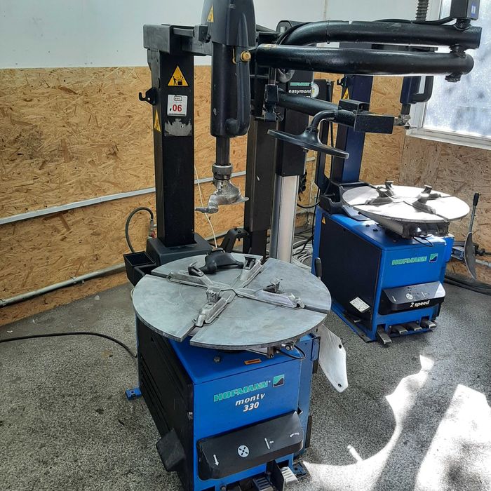 Шиномонтажний станок Hofmann Monty 3300 з третьою рукою MH320