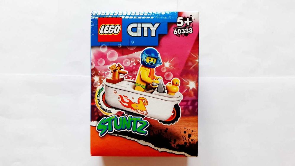 LEGO City Stuntz 60332 Reckless Scorpion Stunt Bike selado