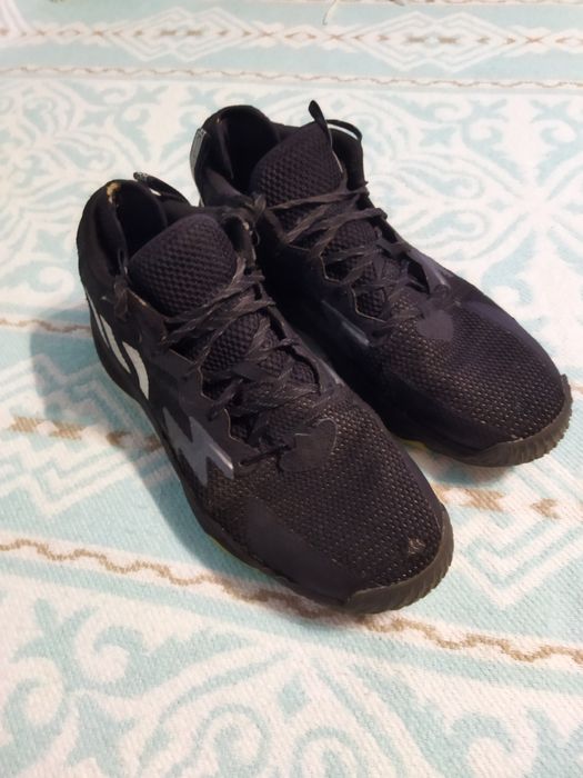 баскетбольні кросівки Adidas dame 8
